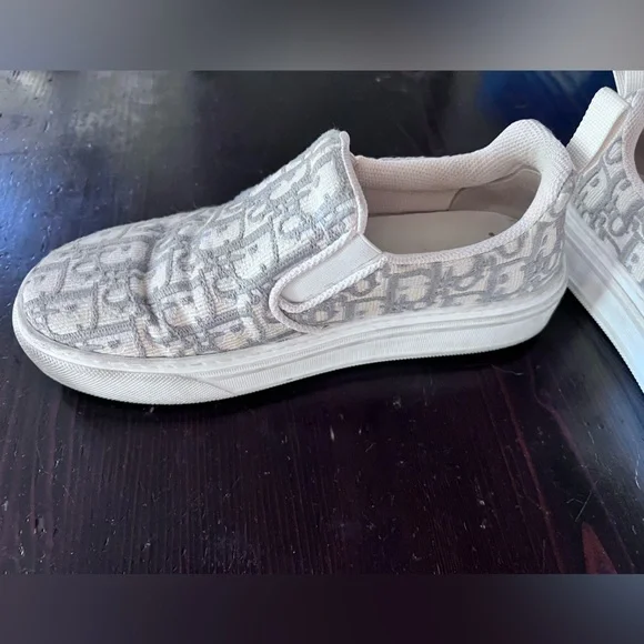 Christian Dior Solar Oblique Grey White slip on Women’s 37 6.5-7 - Picture 4 of 16